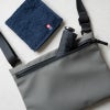 今治タオル タオルハンカチ 1枚 22㎝×22㎝ メンズ ハンカチ トイレ 日本製 小さめ 綿100％ 軽量 スーツ 仕事用 デイリーユース 今治産 甘撚り製法 蛍光染料不使用 ネイビー グリーン ホワイト ブラック